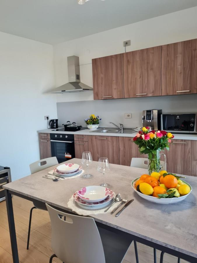Sole Di Diana Luxury Apartments Peschiera del Garda Buitenkant foto
