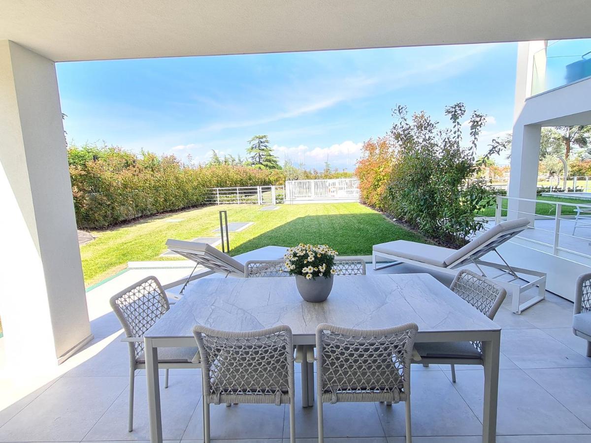 Sole Di Diana Luxury Apartments Peschiera del Garda Buitenkant foto